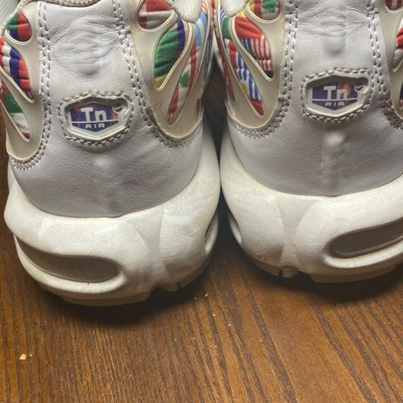 SOLD OUT - Picture 3 of 5